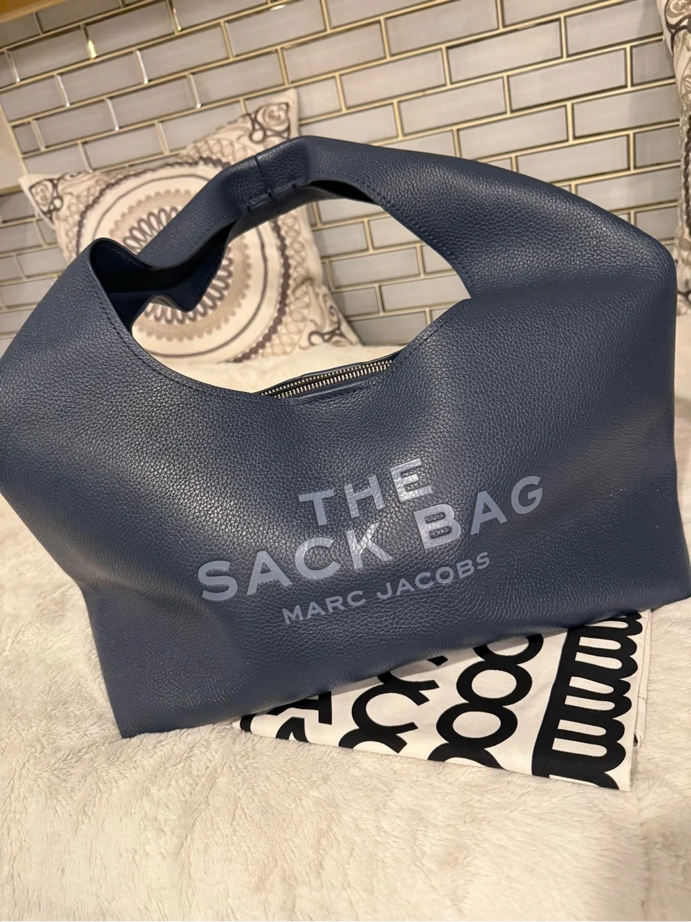 Marc Jacobs The Sack Bag in Blue Sea (Navy)